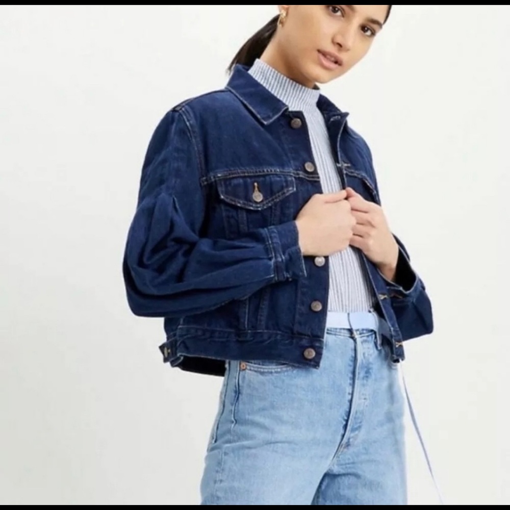 LEVIS CROPPED TRUCKER DENIM JACKET PLEAT SLEEVES NWT LARGE